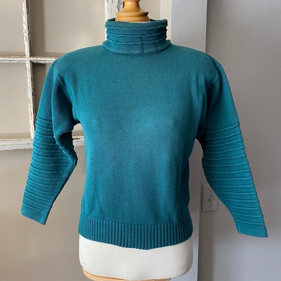 Vintage 100% cotton turtleneck knit sweater from the 80s - Picture 3 of 6